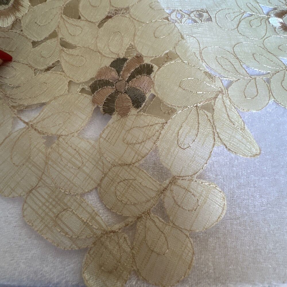 table cloth - Picture 4 of 16